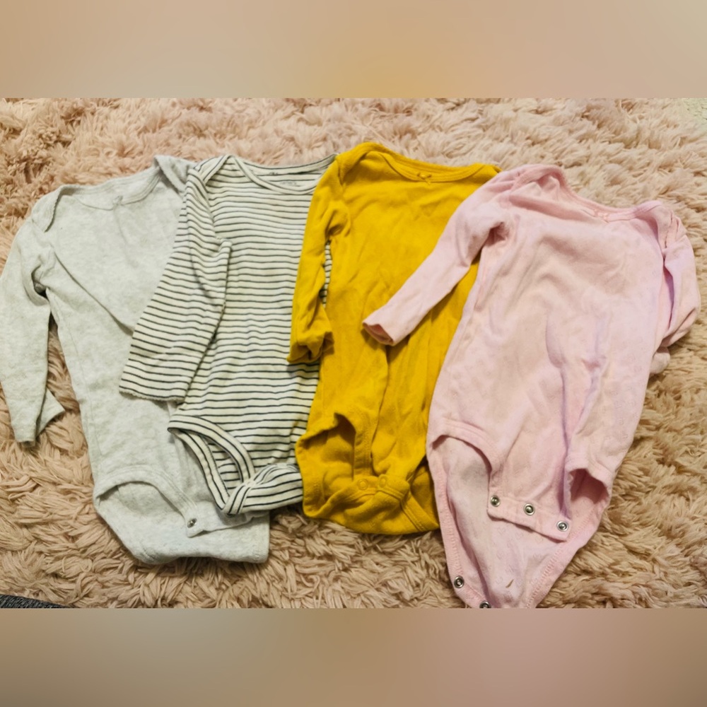 Bundle of (4) Long Sleeve Onesies for baby girl- size 18 months